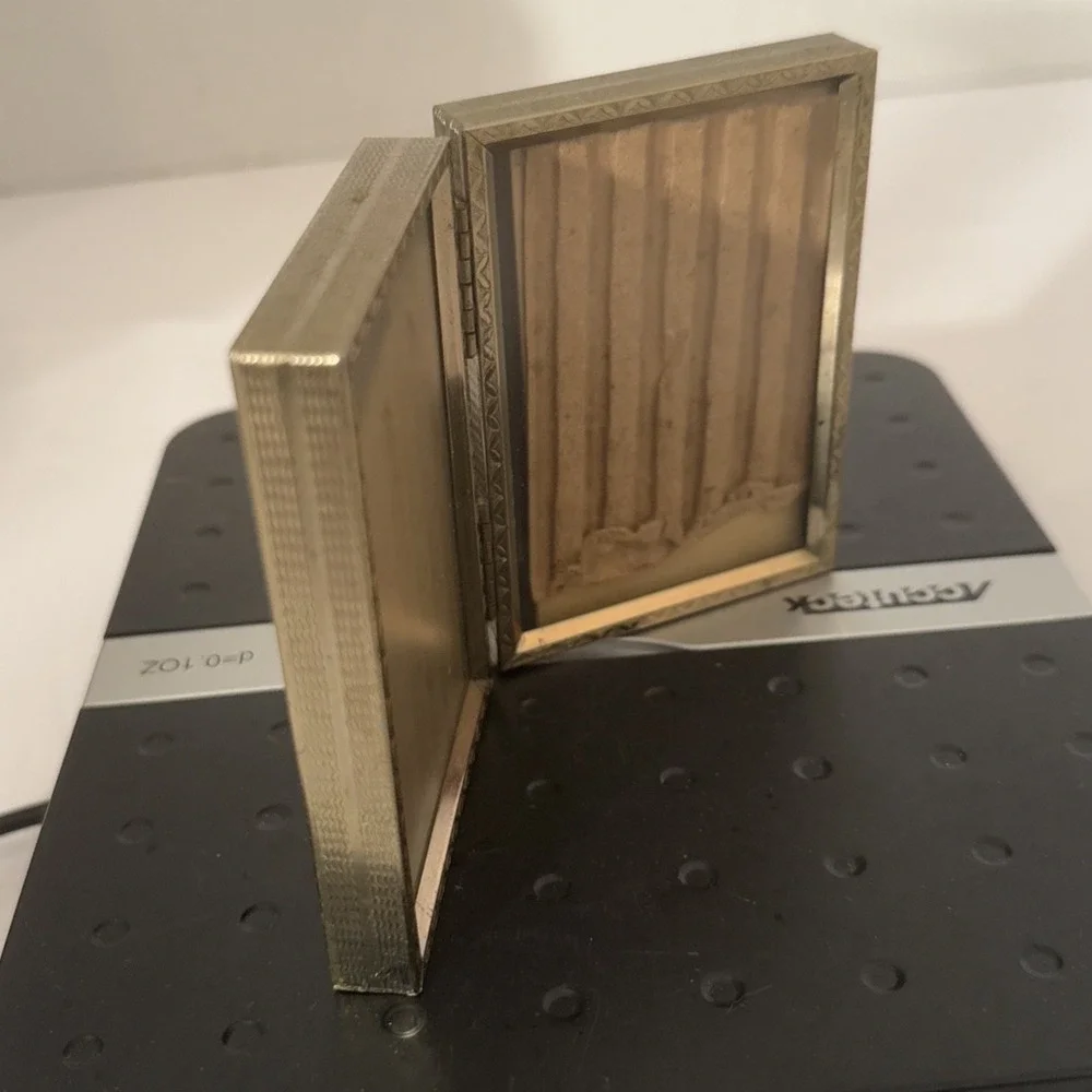 Vintage Gold Tone Metal Bi-Fold Double Hinged Picture Frame-3.25